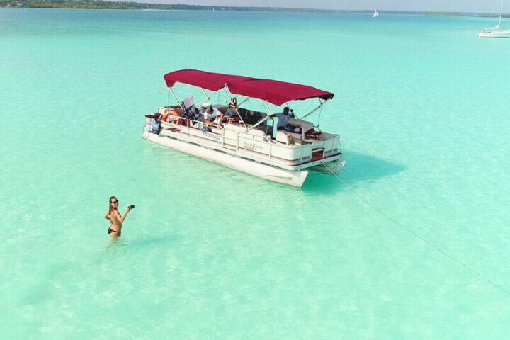 Bacalar 7 colors lagoon